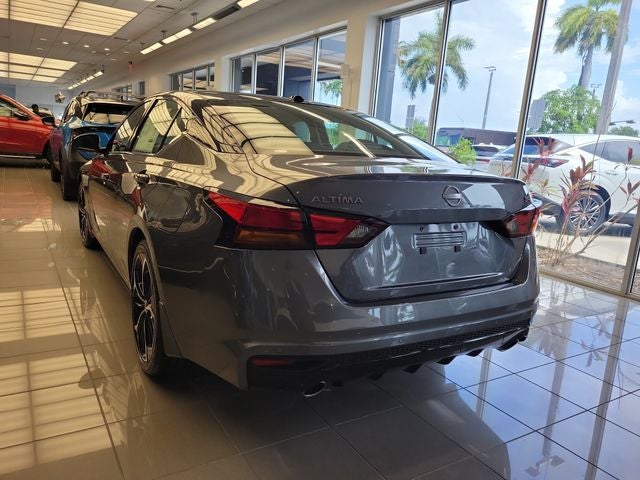 2026 Nissan Altima SR