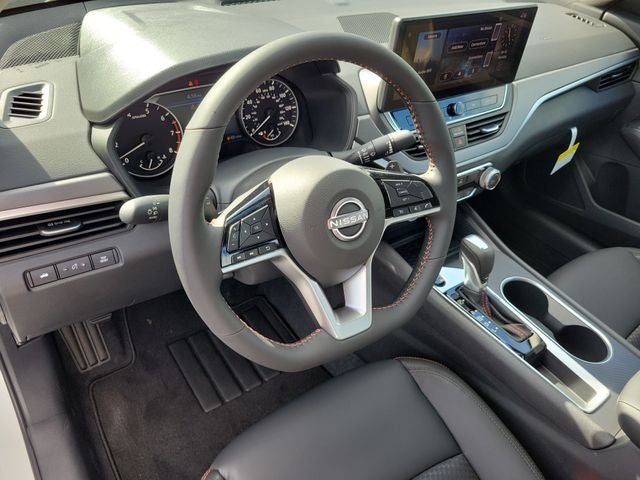2026 Nissan Altima SR