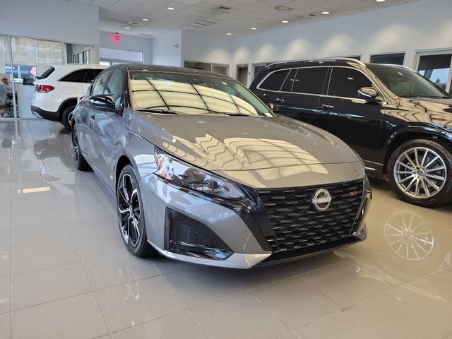 2026 Nissan Altima SR