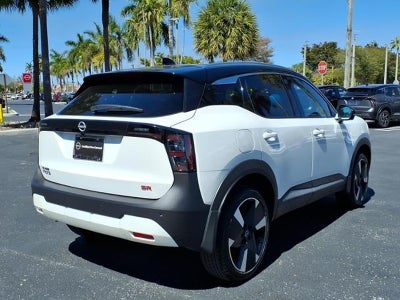 2025 Nissan Kicks SR FWD