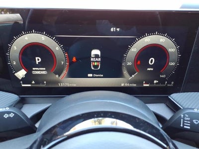 2025 Nissan Kicks SR FWD