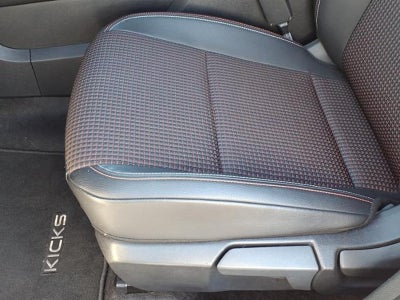 2025 Nissan Kicks SR FWD