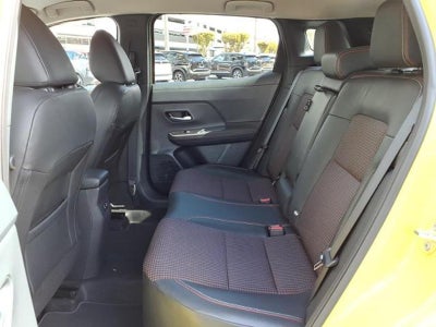 2025 Nissan Kicks SR FWD