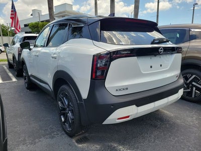 2026 Nissan Kicks SR