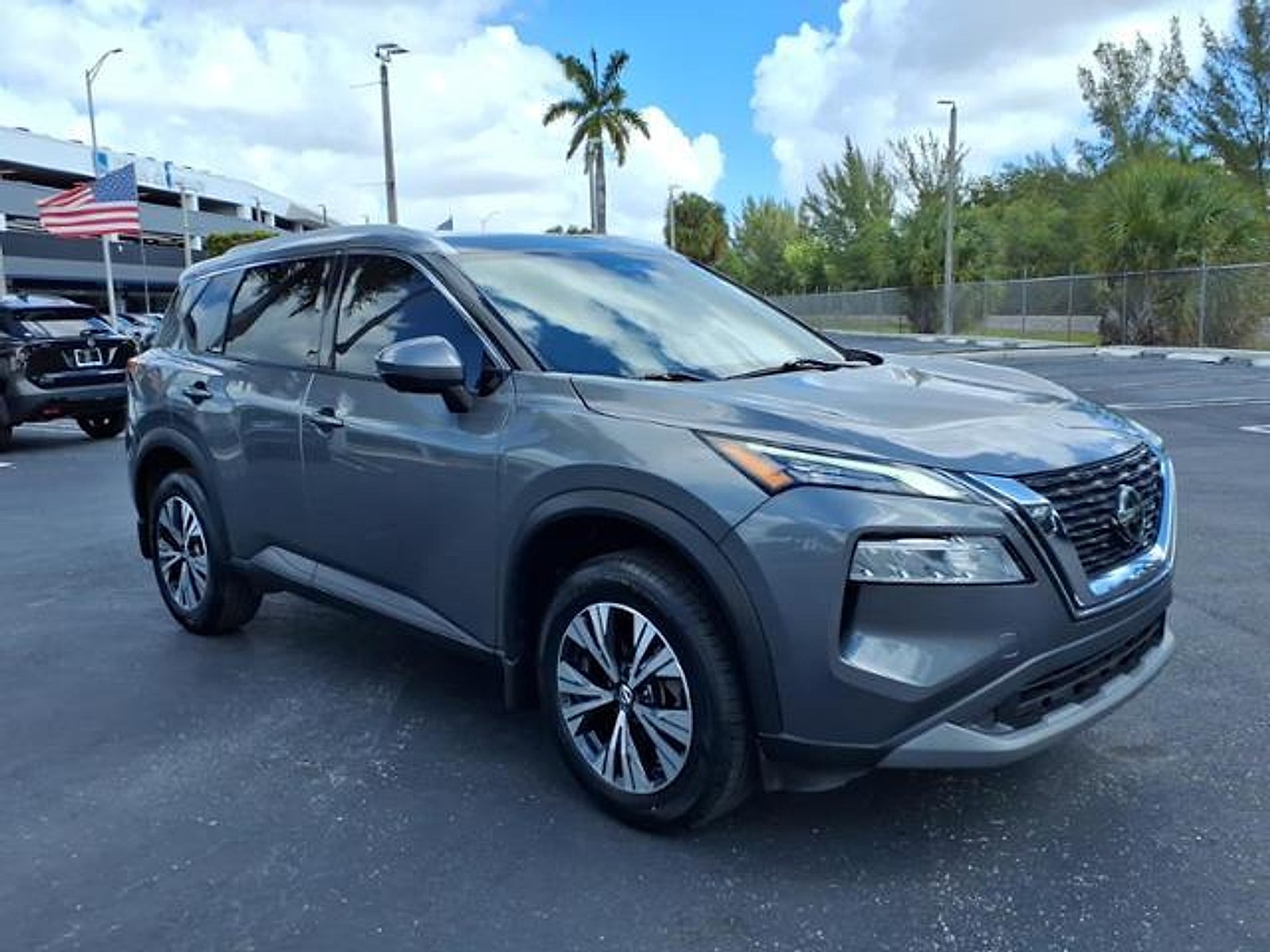 2021 Nissan Rogue SV FWD