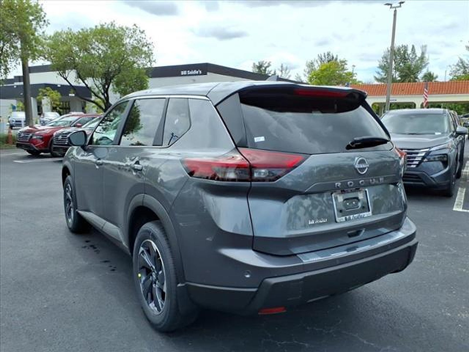 2026 Nissan Rogue SV