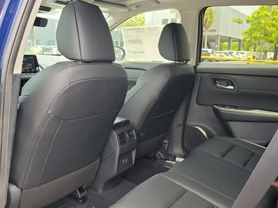 2026 Nissan Rogue Dark Armor™