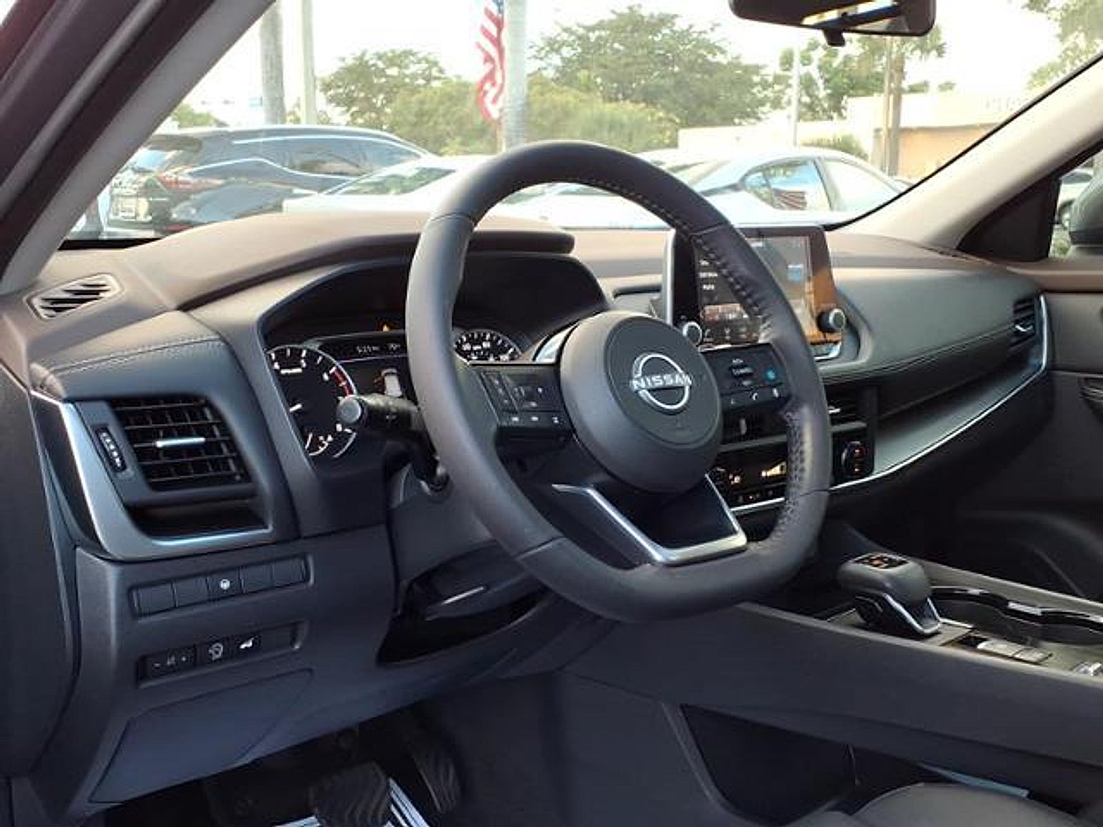 2023 Nissan Rogue SV FWD