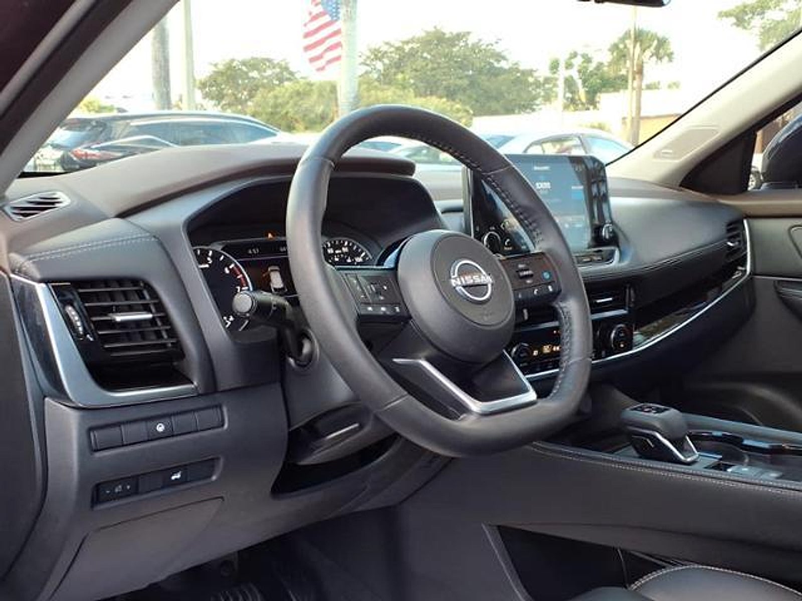 2023 Nissan Rogue SL FWD