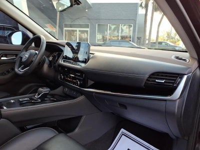 2023 Nissan Rogue SL FWD