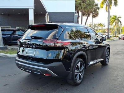 2023 Nissan Rogue SL FWD