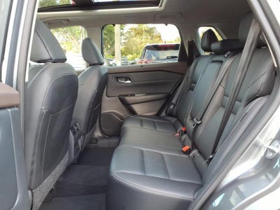 2023 Nissan Rogue SL FWD