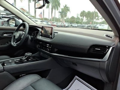 2023 Nissan Rogue SL FWD