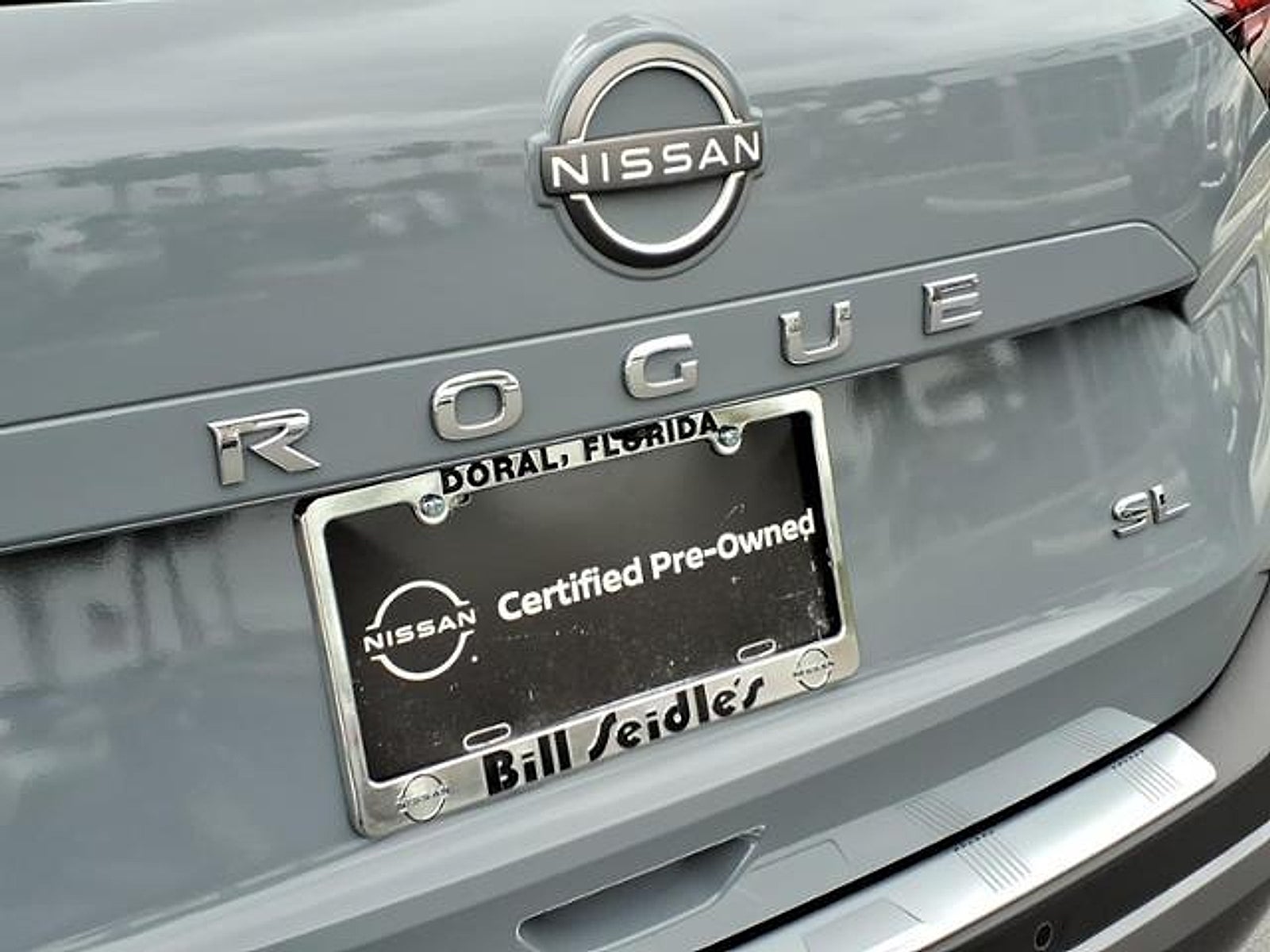 2023 Nissan Rogue SL FWD