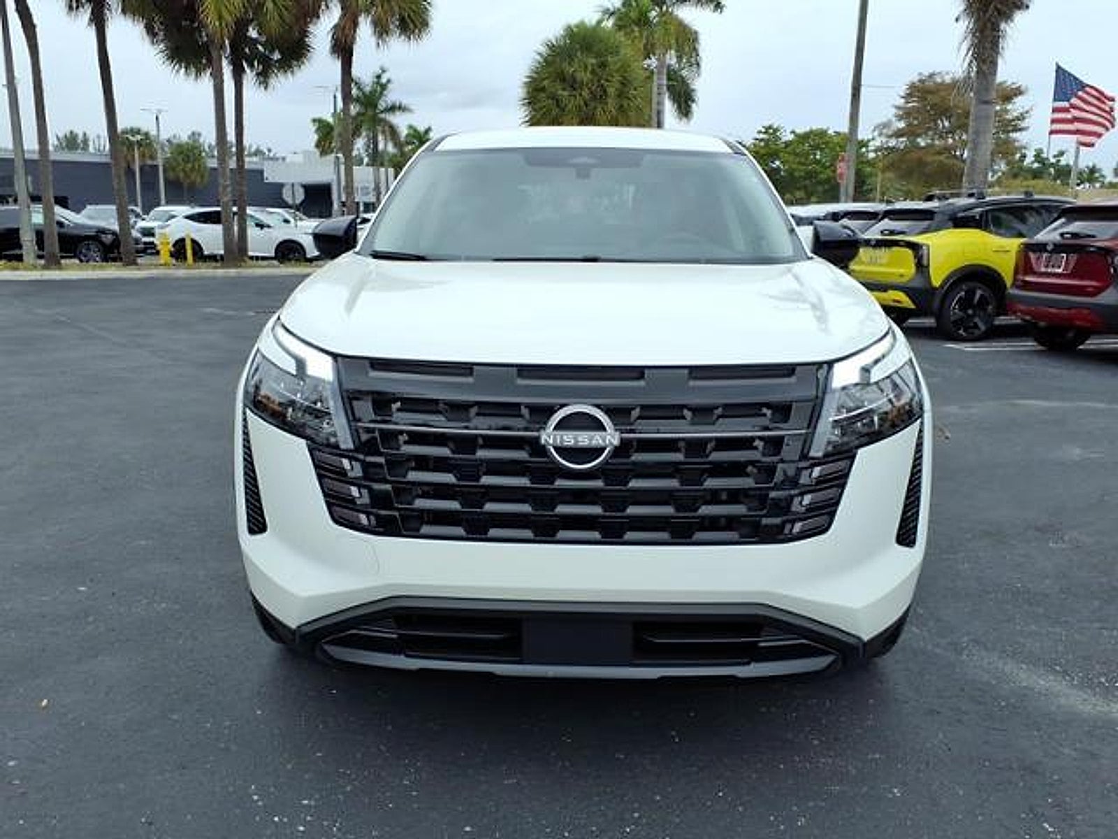 2026 Nissan Pathfinder S