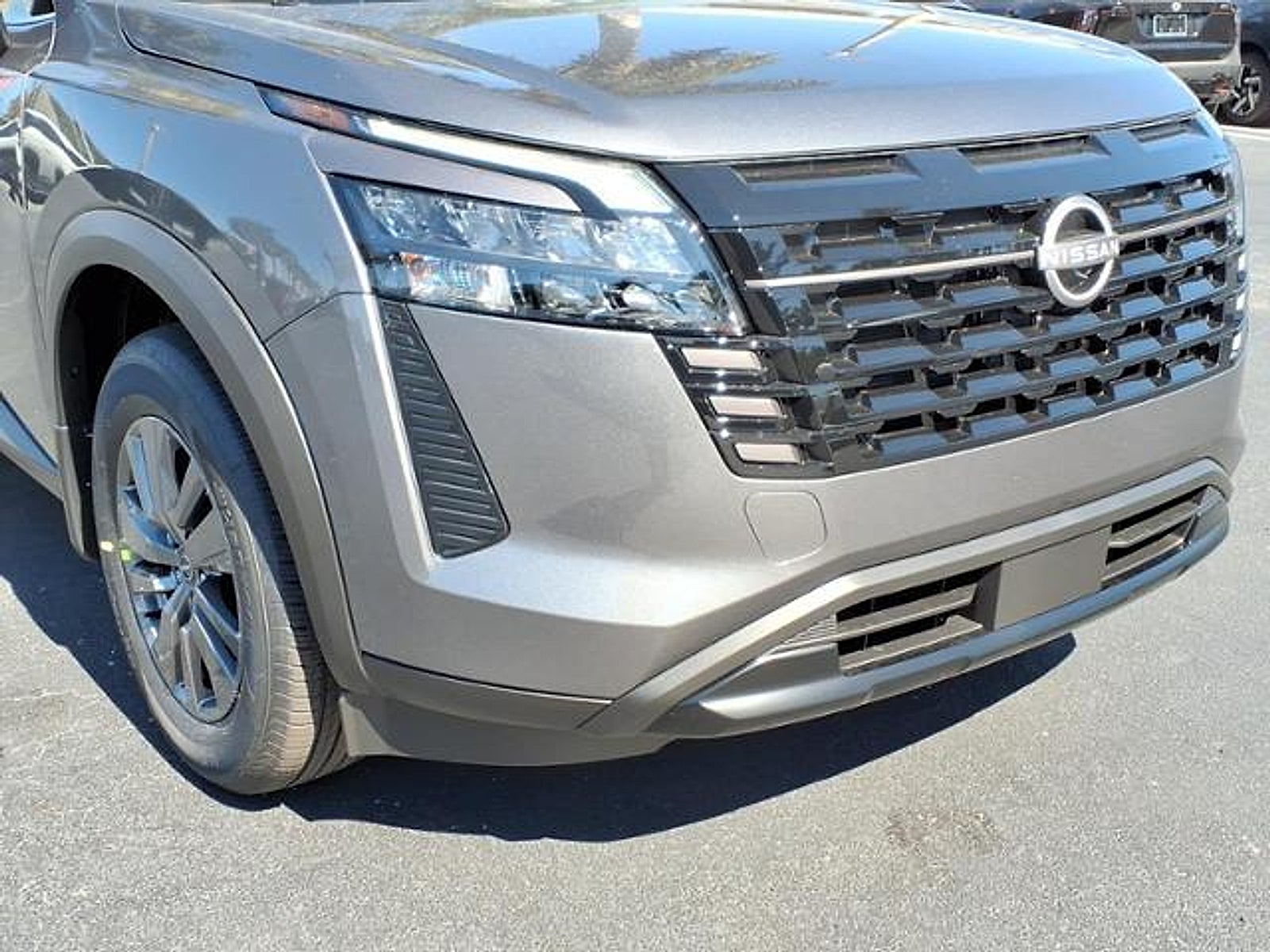 2026 Nissan Pathfinder S