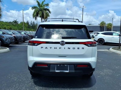 2026 Nissan Pathfinder SV