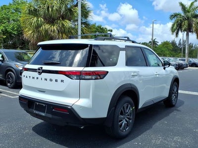 2026 Nissan Pathfinder SV