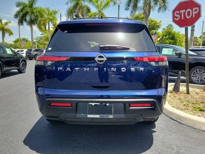 2026 Nissan Pathfinder SV