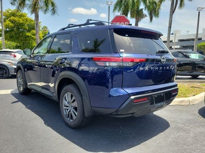 2026 Nissan Pathfinder SV