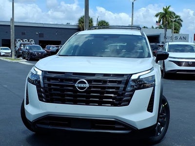 2026 Nissan Pathfinder SV