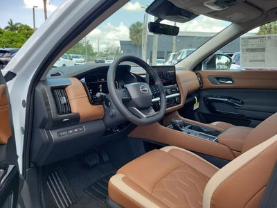 2026 Nissan Pathfinder Platinum