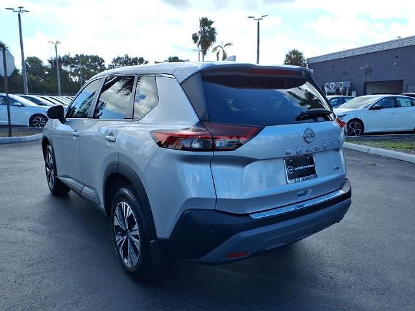 2023 Nissan Rogue SV FWD