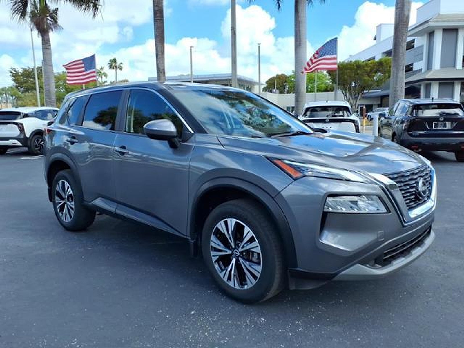 2023 Nissan Rogue SV FWD