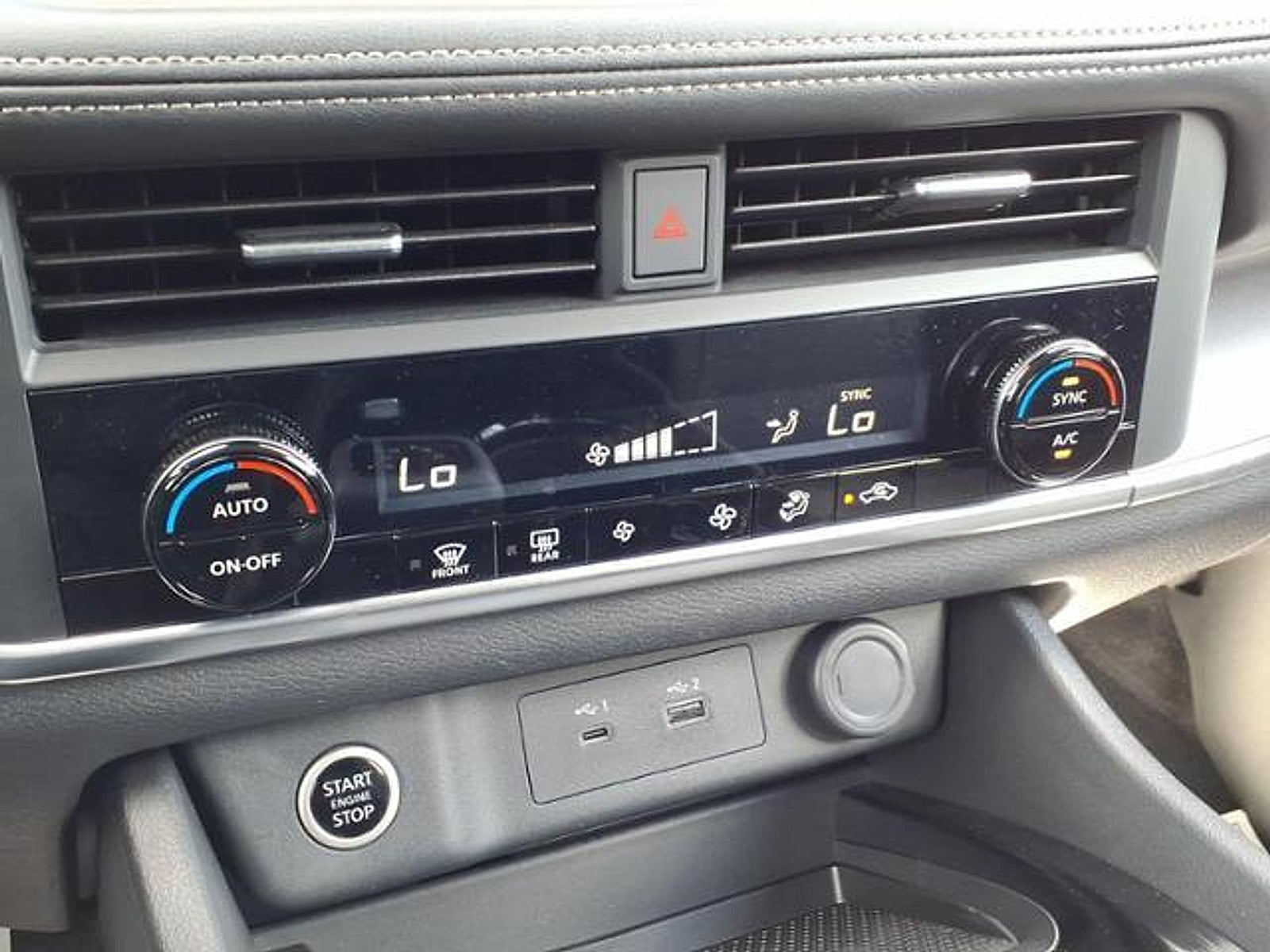 2023 Nissan Rogue SV FWD