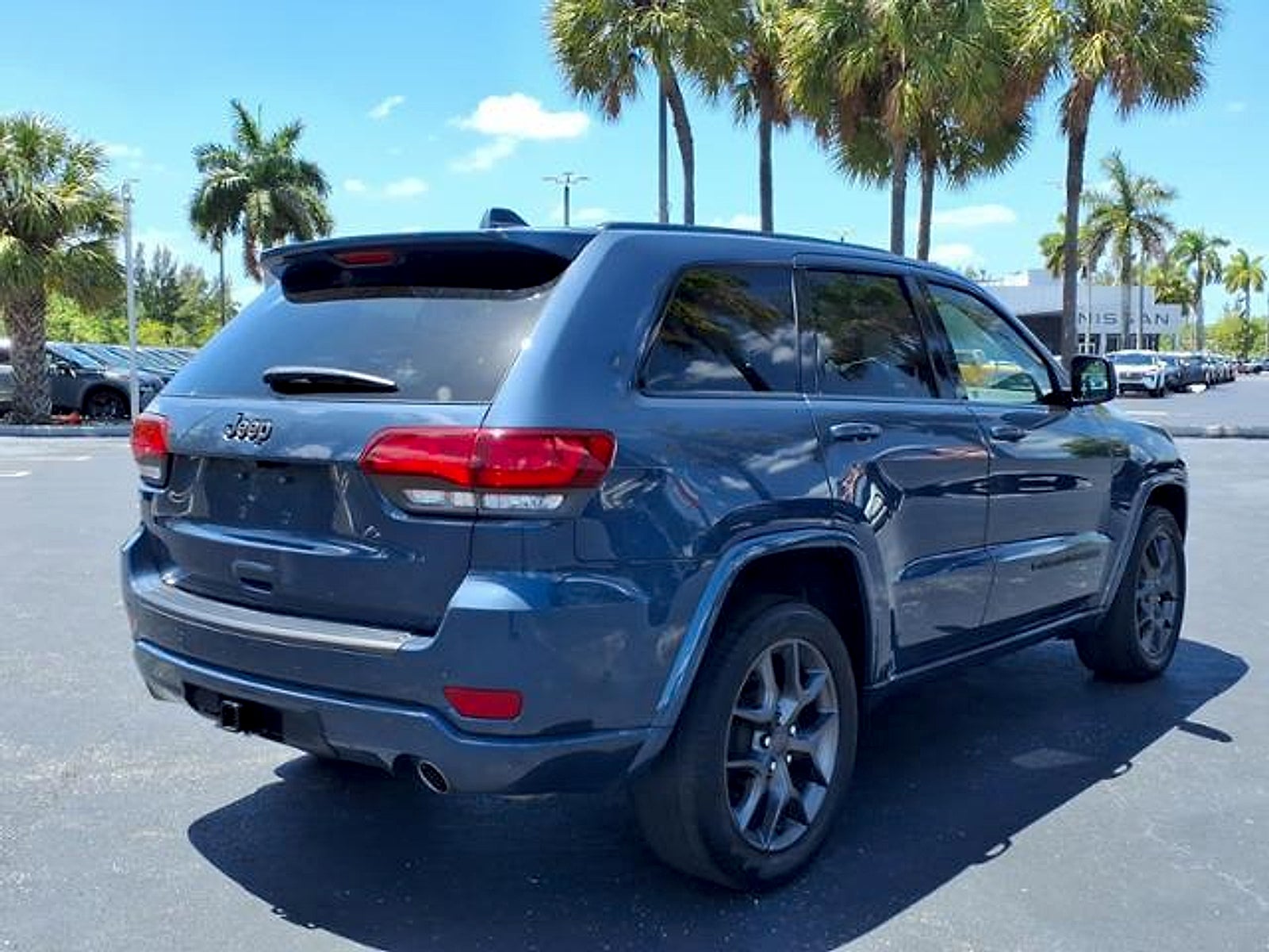 2021 Jeep Grand Cherokee 80th Anniversary Edition