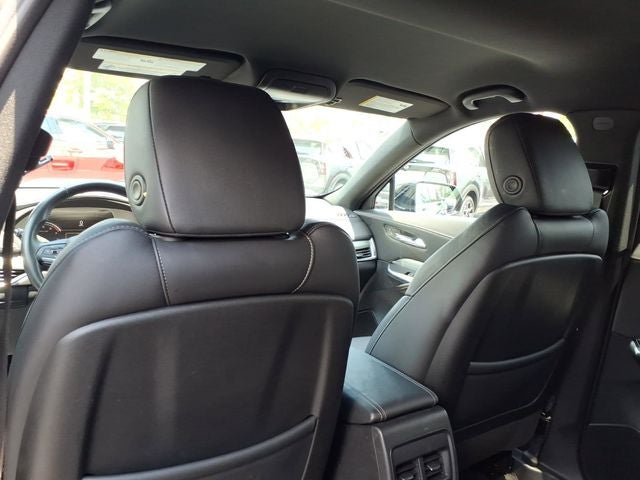 2022 Cadillac XT4 Premium Luxury