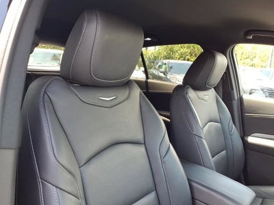 2022 Cadillac XT4 Premium Luxury