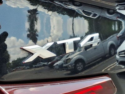 2022 Cadillac XT4 Premium Luxury