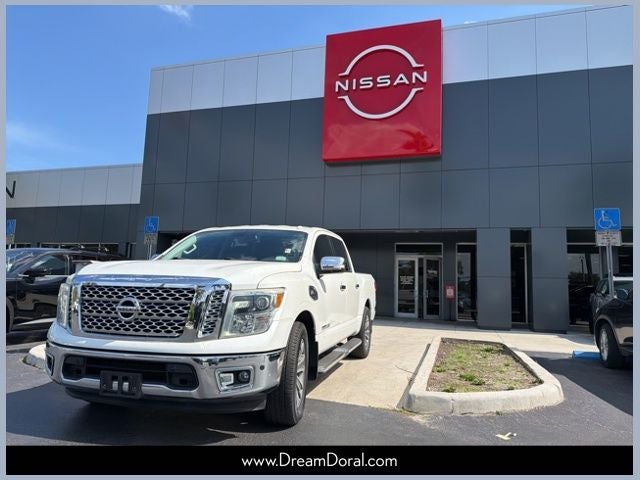 2017 Nissan Titan SL