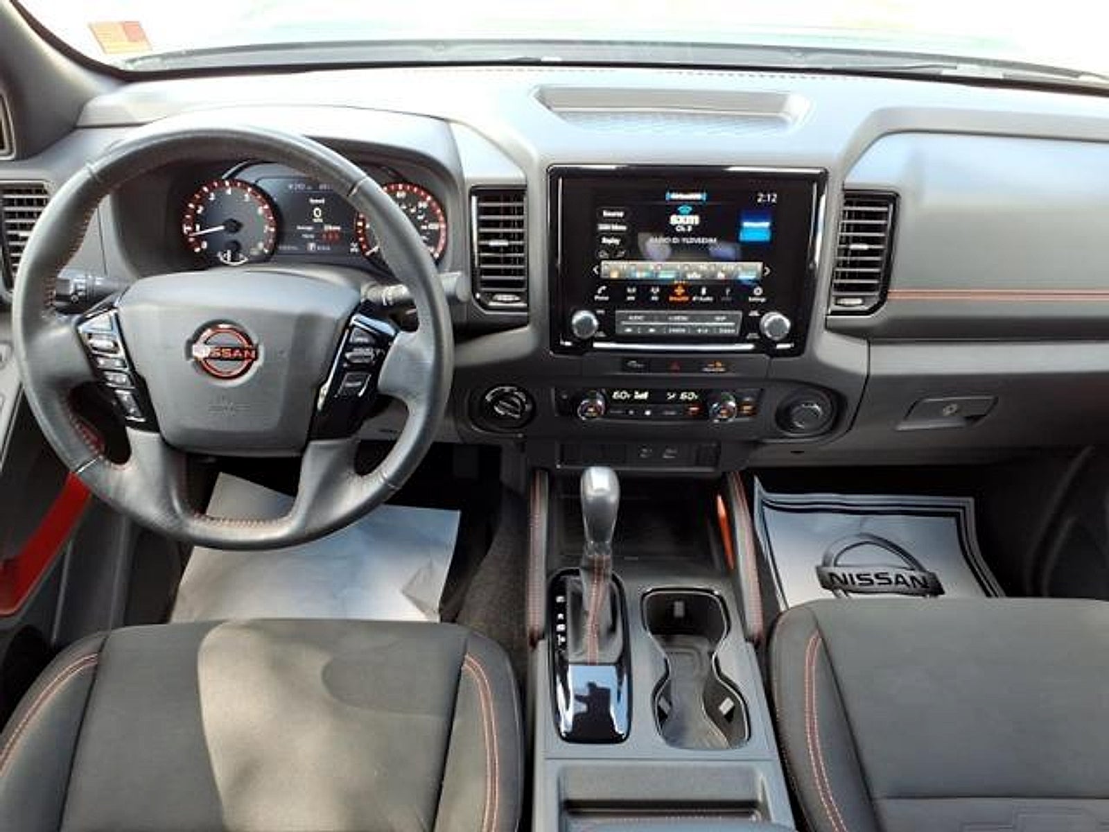 2023 Nissan Frontier Base