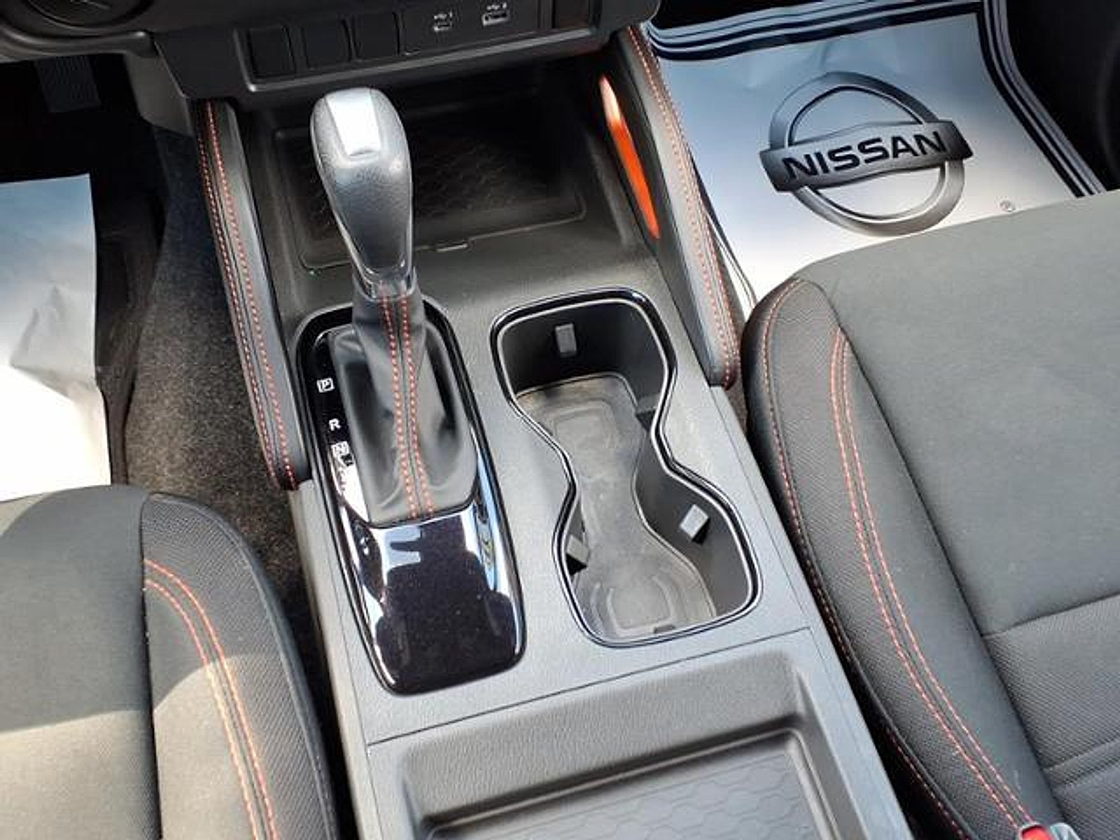 2023 Nissan Frontier Base