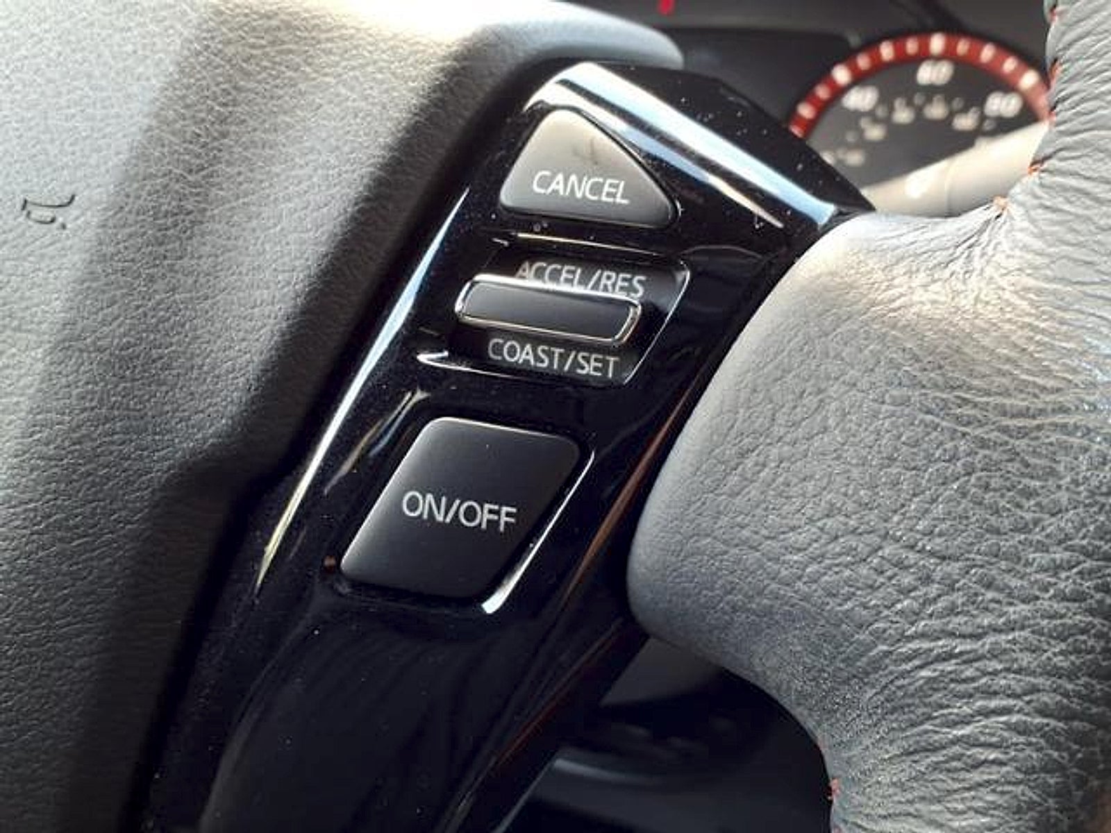 2023 Nissan Frontier Base