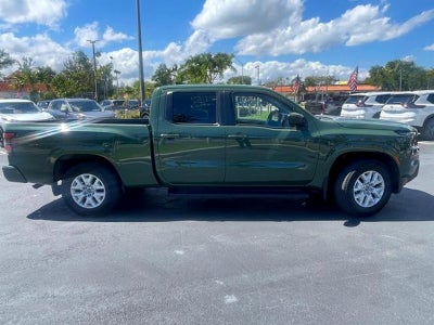 2022 Nissan Frontier SV