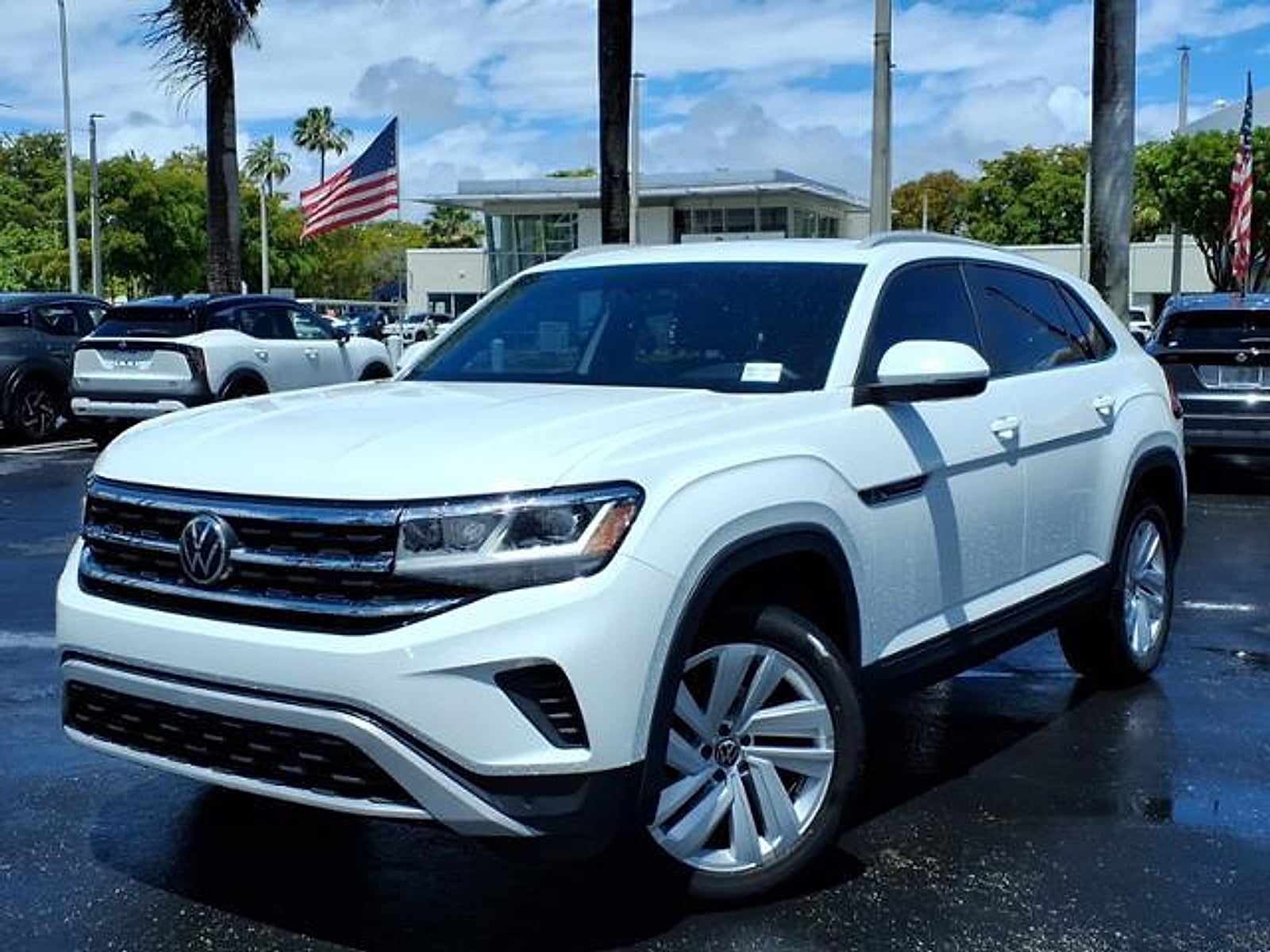 2021 Volkswagen Atlas Cross Sport SE w/Tech