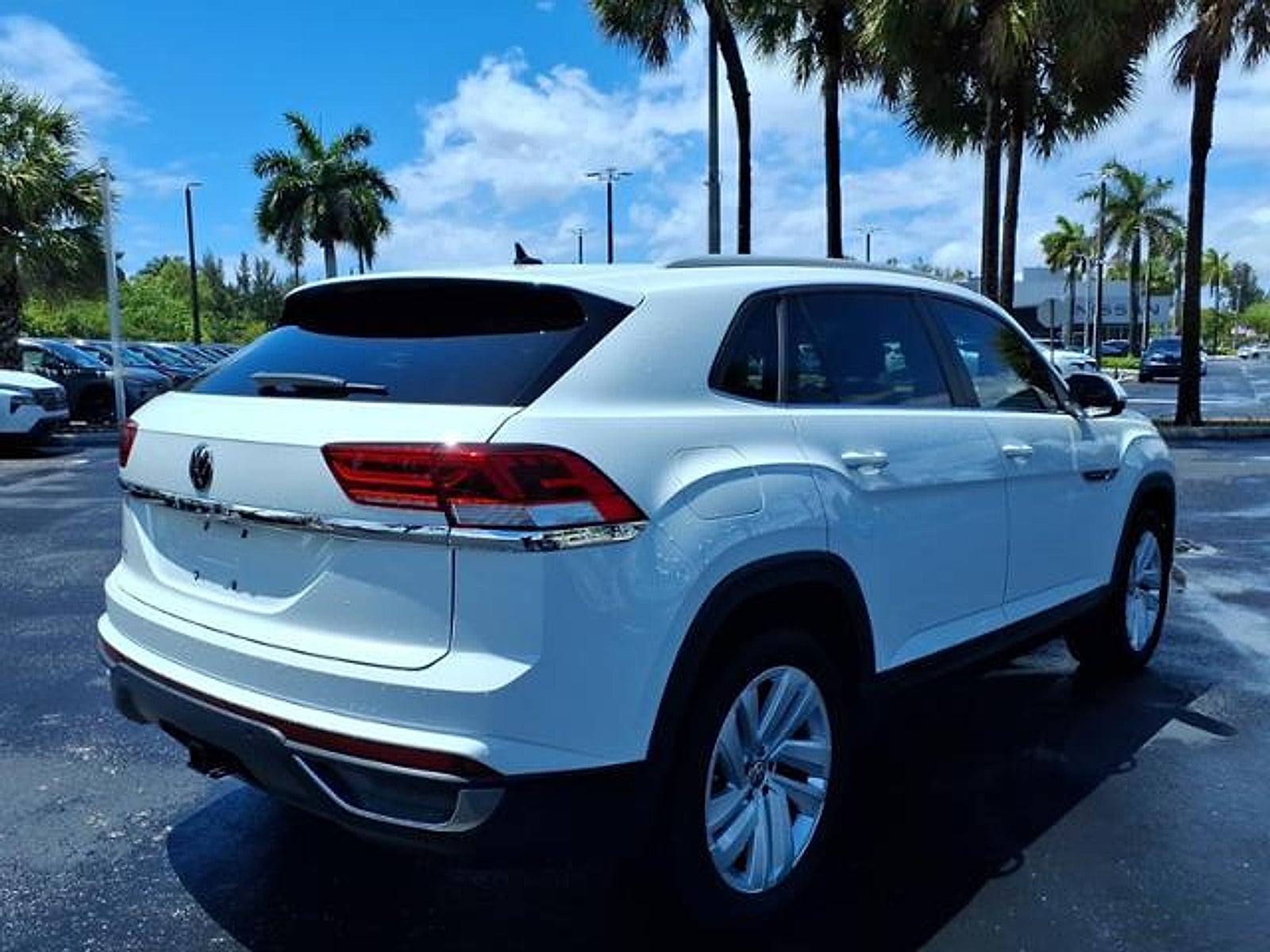 2021 Volkswagen Atlas Cross Sport 3.6L V6 SE w/Technology
