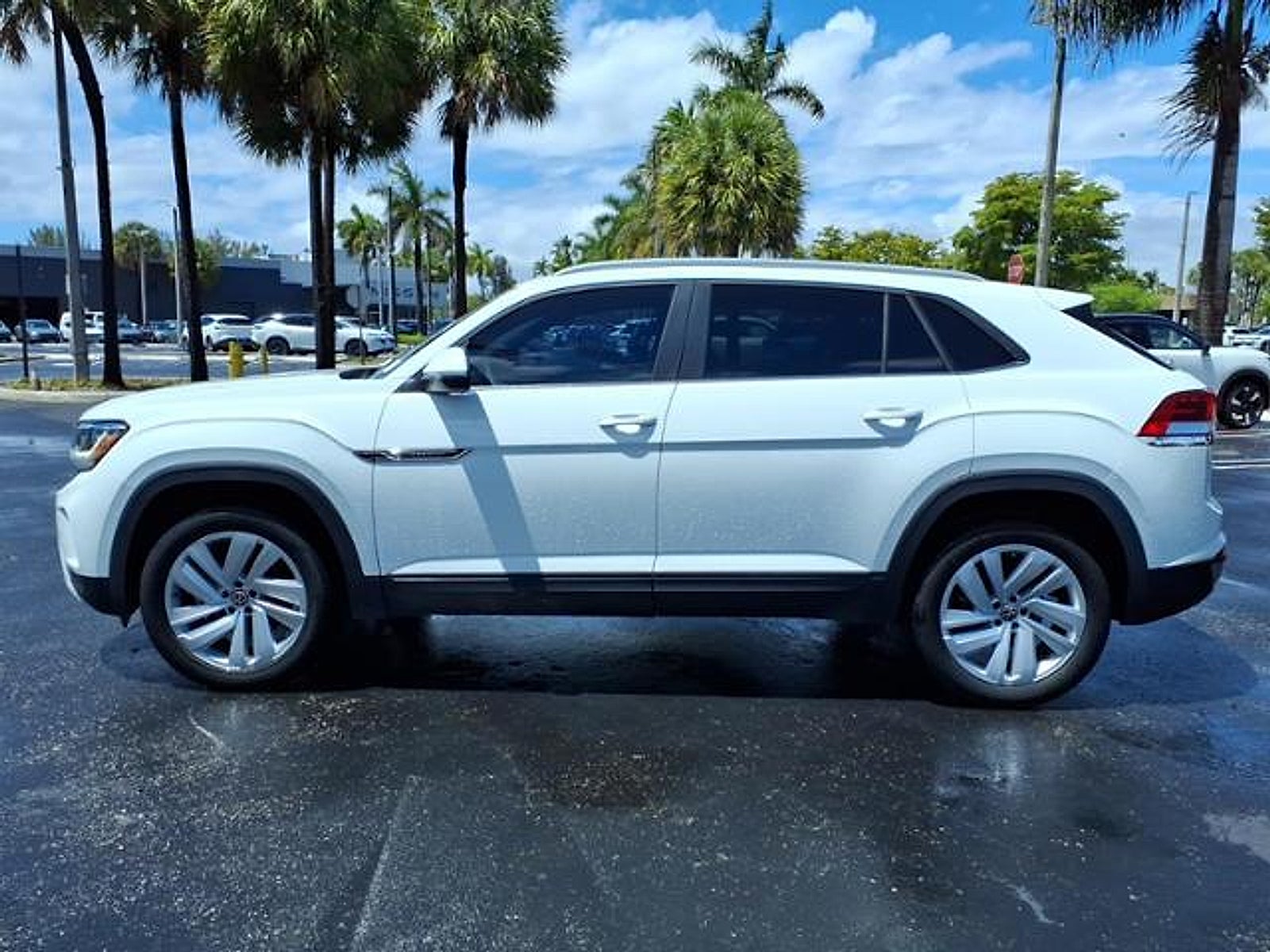 2021 Volkswagen Atlas Cross Sport 3.6L V6 SE w/Technology