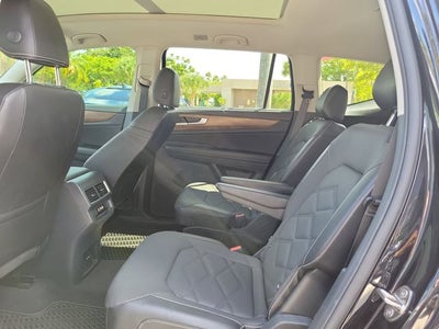 2024 Volkswagen Atlas 2.0T SE w/Technology