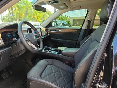 2024 Volkswagen Atlas 2.0T SE w/Technology