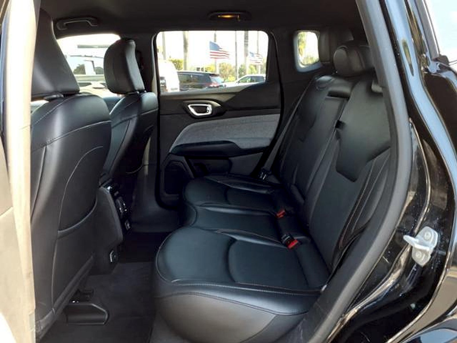 2023 Jeep Compass Latitude Lux