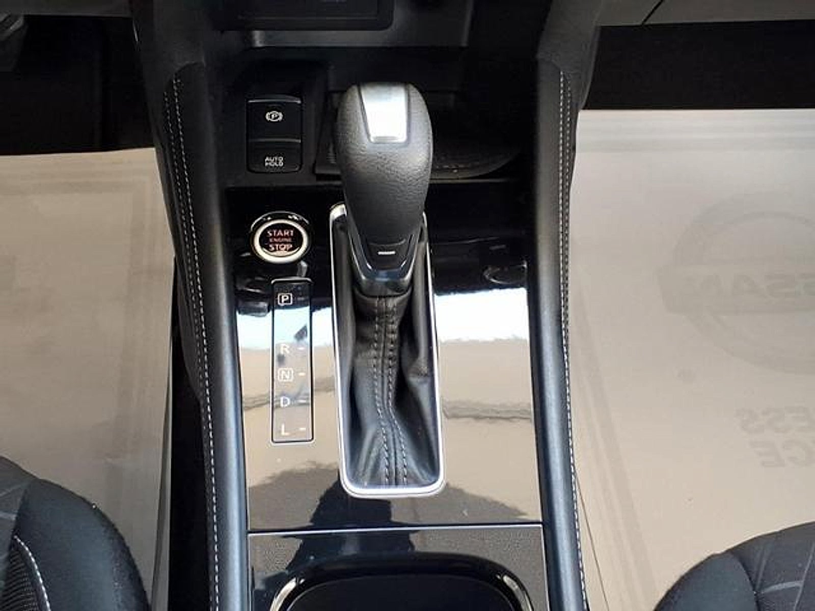 2023 Nissan Kicks SV Xtronic CVT