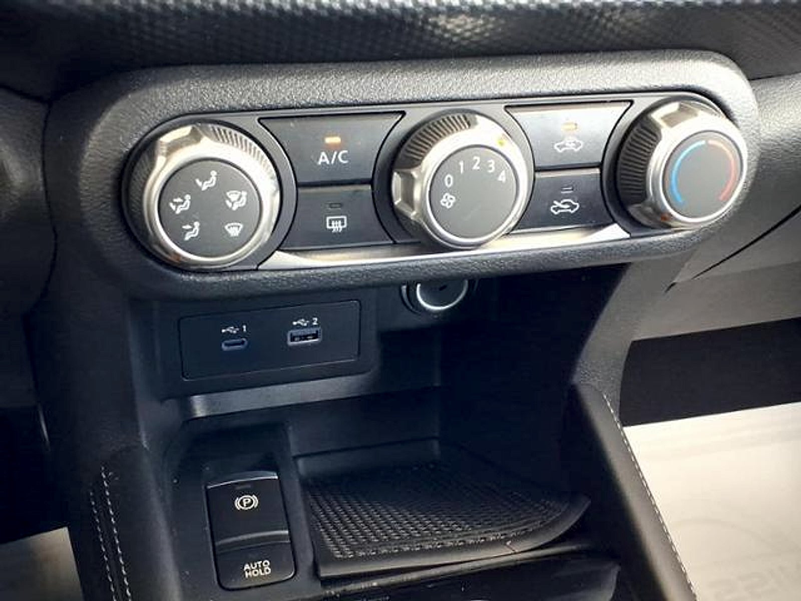 2023 Nissan Kicks SV Xtronic CVT