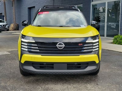 2025 Nissan Kicks SR
