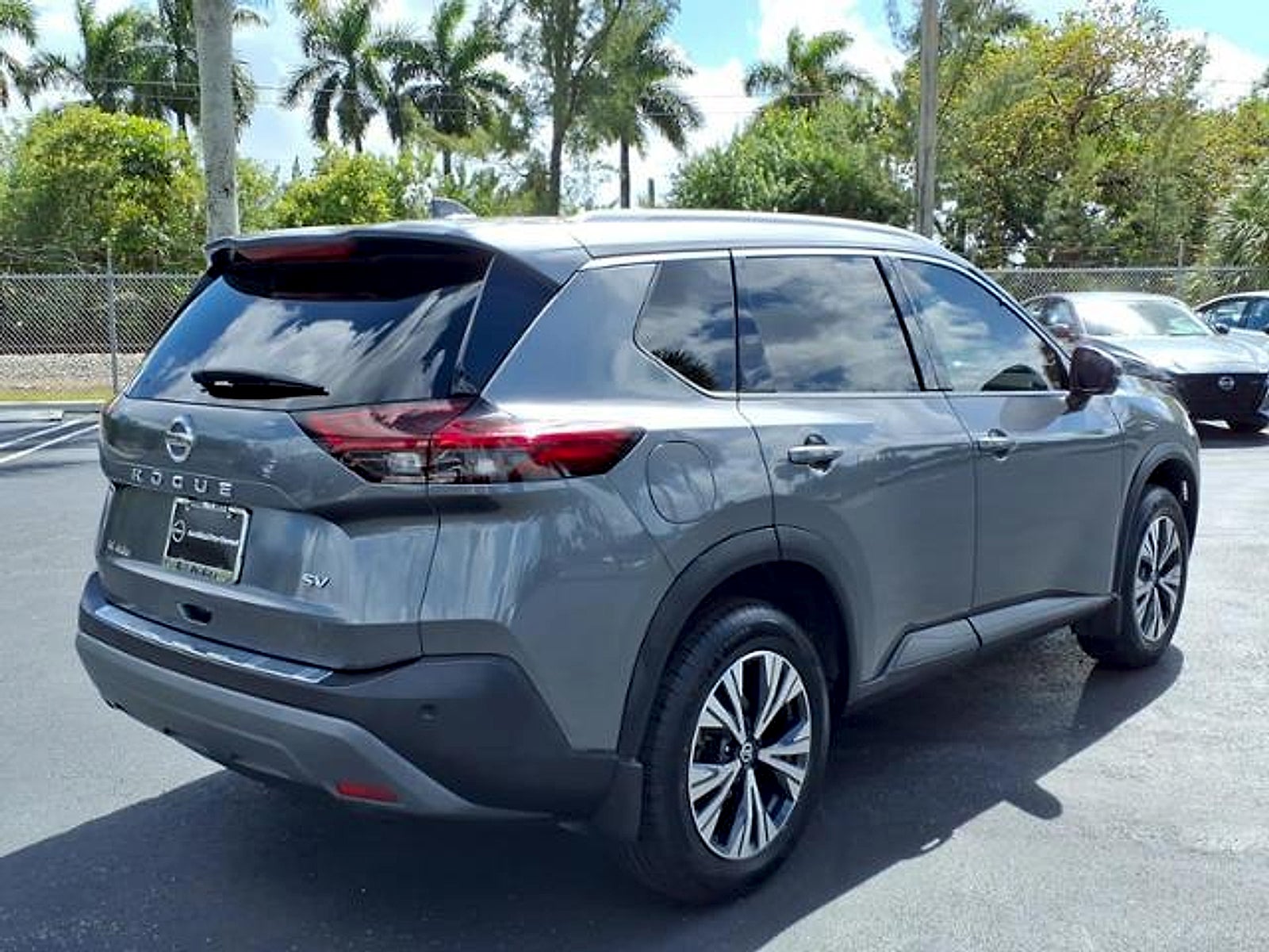2021 Nissan Rogue SV