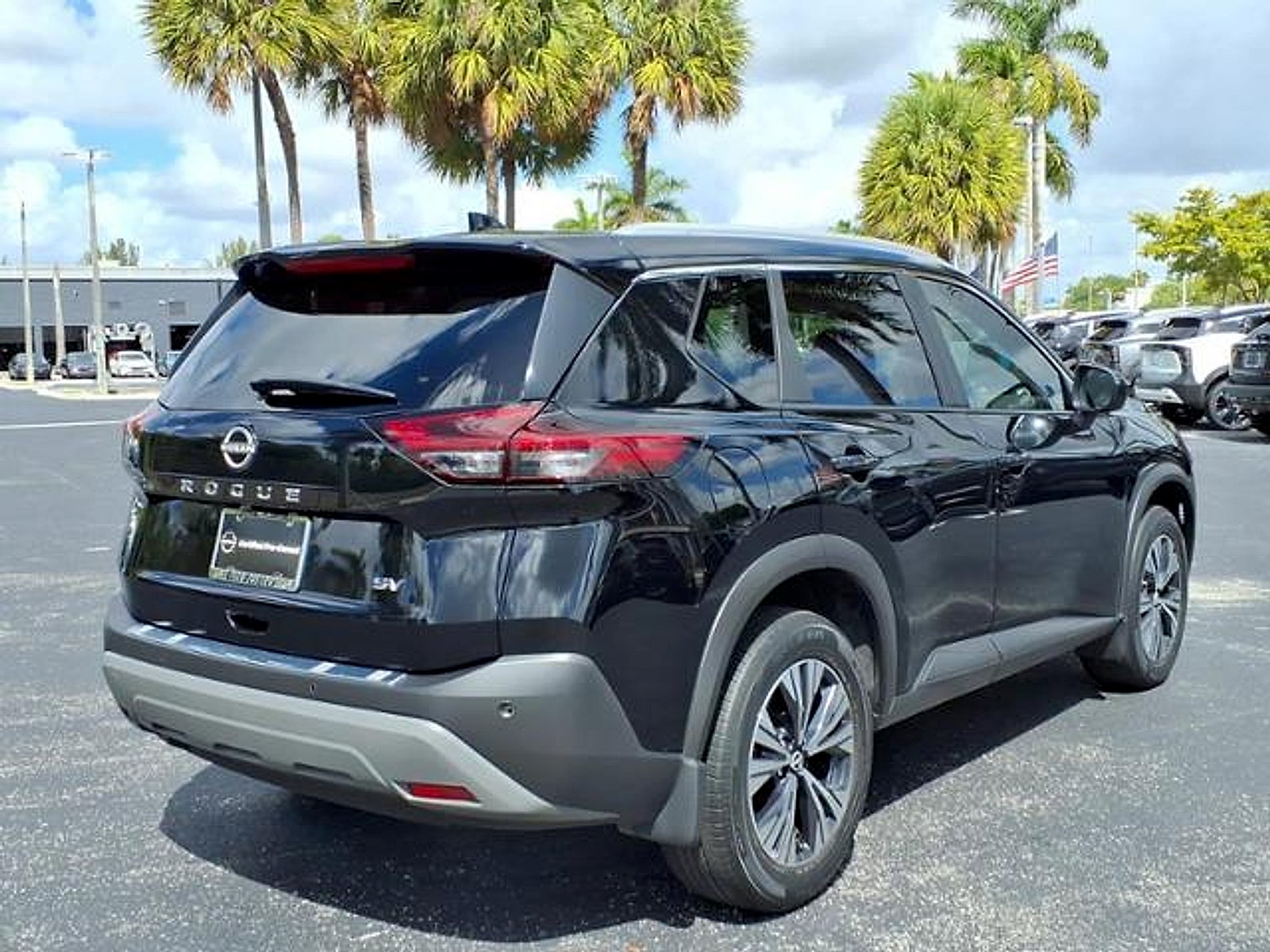 2023 Nissan Rogue SV