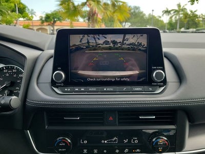 2025 Nissan Rogue SV FWD